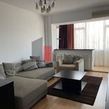 Trei camere vizavi de parcul Plumbuita